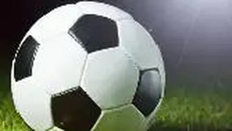 新疆与福建上演犯规盛宴，全场共52次犯规，3人犯规满贯，罚球总计59次